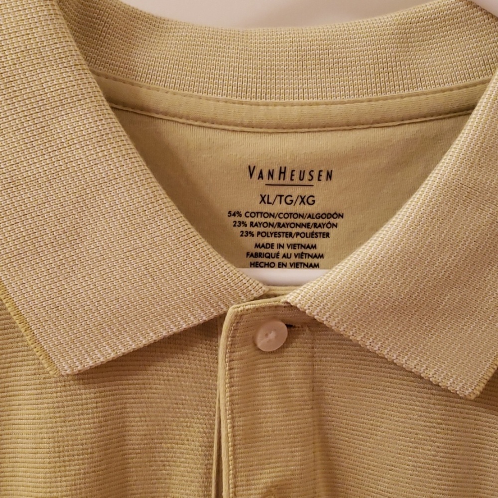 Lime green polo shirt - Picture 3 of 3